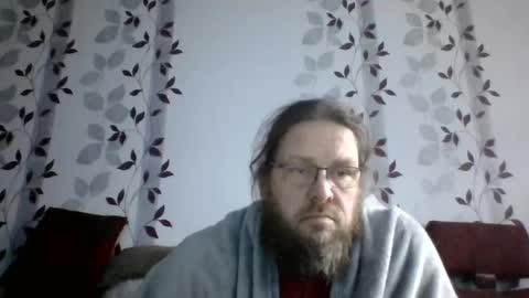 Snapshot of metallbuddy chatting on 19, 12, 2024 ask me online show from 19, 12, 2024