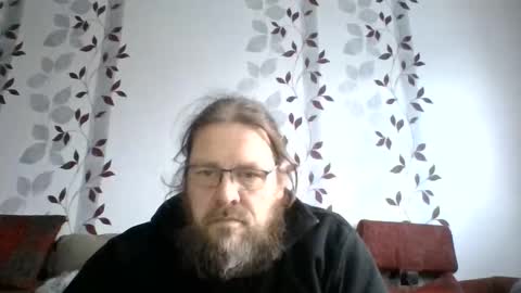 Snapshot of metallbuddy chatting on 10, 1, 2025 ask me online show from 10, 1, 2025