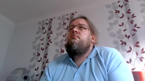 Snapshot of metallbuddy chatting on 20, 1, 2025 ask me online show from 20, 1, 2025