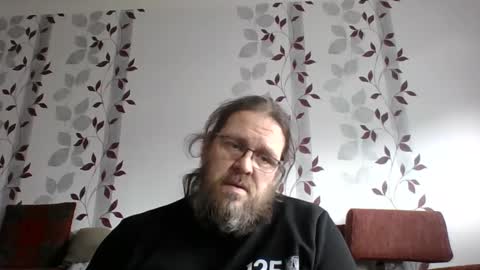Snapshot of metallbuddy chatting on 16, 2, 2025 ask me online show from 16, 2, 2025