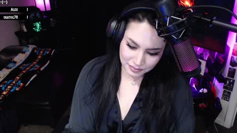 MetalPocahotass online show from 8, 12, 2024