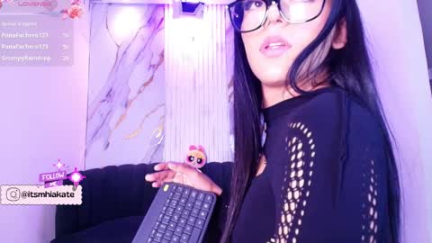 Mhia Kate online show from 1, 4, 2026