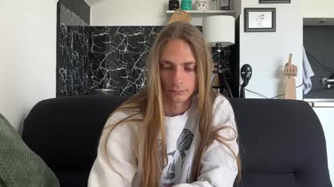 Snapshot of mi_chyort chatting on 24, 5, 2026 Misha online show from 24, 5, 2026