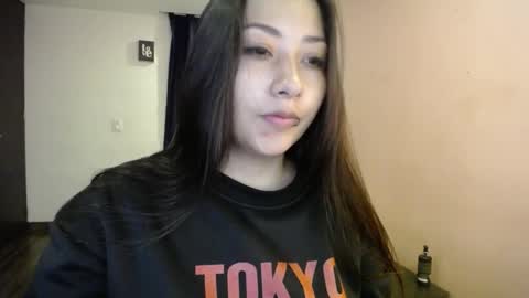 Mia zoe online show from 28, 12, 2024