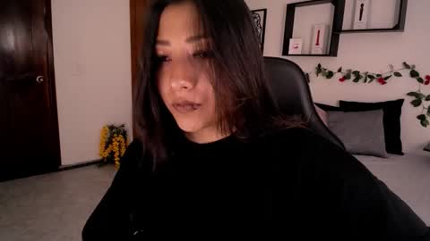 Mia zoe online show from 20, 10, 2025