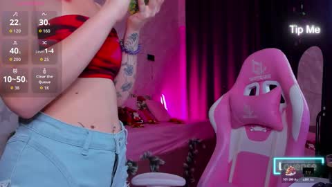 Mia  GMT7 Mon Tue Wen Thur 1000am-0300pm Sat 0300am-0900am online show from 10, 1, 2026