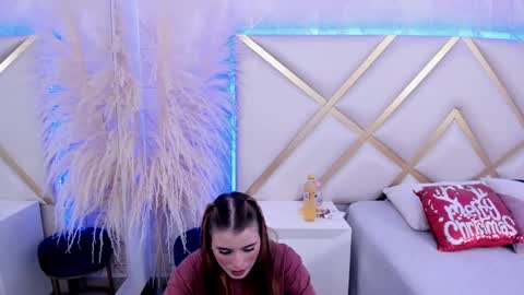 Snapshot of mia_adamss_ chatting on 6, 12, 2024 9 am - 4 p 7 am - 1 pm online show from 6, 12, 2024