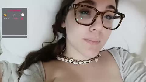 mia_boone online show from 5, 3, 2025