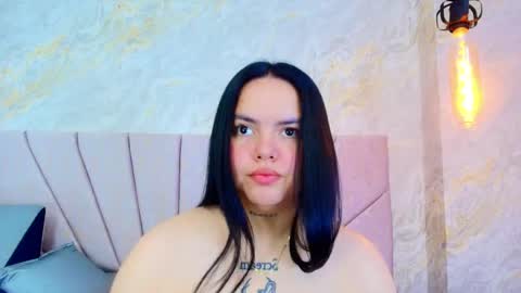 Snapshot of mia_candy_0 chatting on 22, 5, 2026 Mia online show from 22, 5, 2026