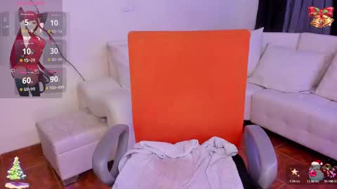 Snapshot of mia_cute3 chatting on 13, 12, 2024 yacky online show from 13, 12, 2024
