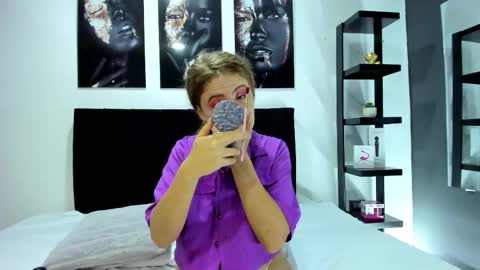 mia_fooxx online show from 15, 11, 2025