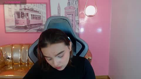 Mia online show from 22, 12, 2025