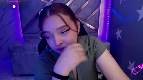 Snapshot of mia_foster_t chatting on 11, 5, 2026 Mia online show from 11, 5, 2026