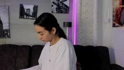 MIA online show from 22, 10, 2025