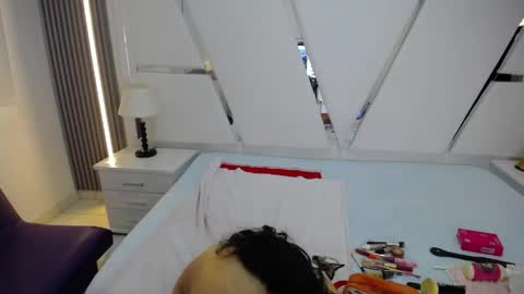 mia_garcia28 online show from 2, 6, 2026