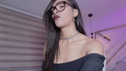 Snapshot of mia_gatesvg chatting on 1, 2, 2026 Mia online show from 1, 2, 2026