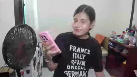 izzy online show from 23, 11, 2025