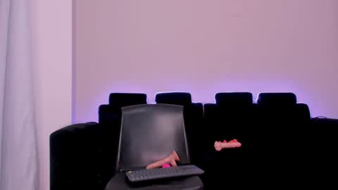 Snapshot of mia_gothzx chatting on 25, 1, 2025 Mia online show from 25, 1, 2025