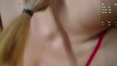 Snapshot of mia_holson chatting on 7, 6, 2026 I am Mia online show from 7, 6, 2026