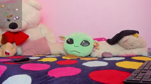 Snapshot of mia_j51 chatting on 16, 1, 2025 Mia J Abbey online show from 16, 1, 2025