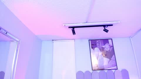 Val  online show from 24, 1, 2025