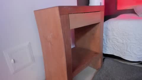 Val  online show from 1, 10, 2025