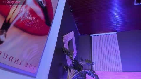 Val  online show from 5, 10, 2025