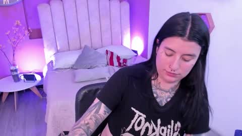 Snapshot of mia_jagger chatting on 12, 2, 2026 Val online show from 12, 2, 2026