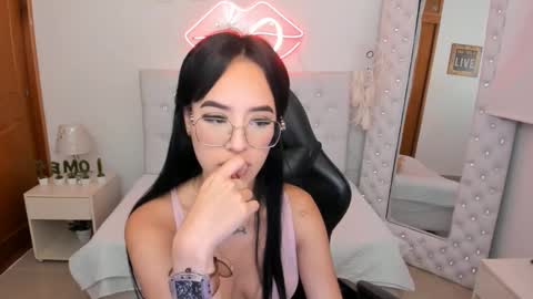    online show from 14, 1, 2025