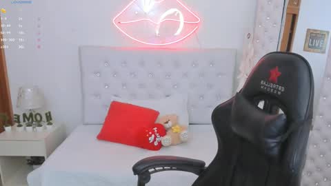    online show from 15, 1, 2025