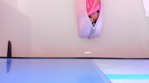    online show from 8, 11, 2025