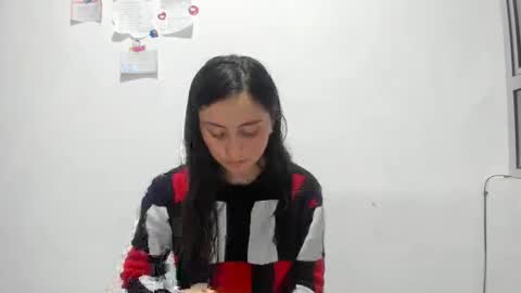 mia kaneee online show from 18, 2, 2025