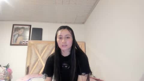 mia kaneee online show from 27, 9, 2025
