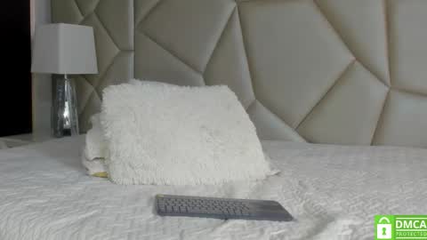 mia_kleim1 online show from 3, 2, 2026