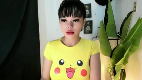Snapshot of mia_lover9 chatting on 26, 5, 2026 M I A online show from 26, 5, 2026