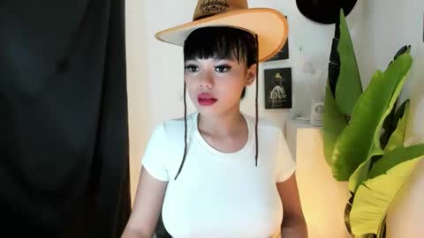 Snapshot of mia_lover9 chatting on 7, 6, 2026 M I A online show from 7, 6, 2026