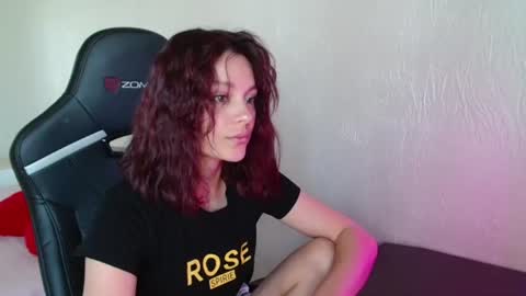 Snapshot of mia_luiza chatting on 23, 6, 2026 mia_luiza online show from 23, 6, 2026