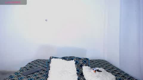 Snapshot of mia_luxce29 chatting on 8, 5, 2026 ---Mia--- online show from 8, 5, 2026