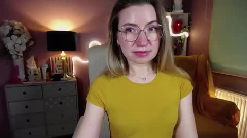 Mia online show from 13, 2, 2025