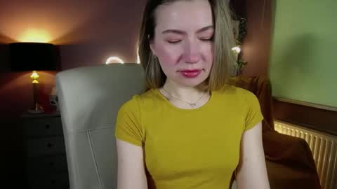 Mia online show from 5, 3, 2025