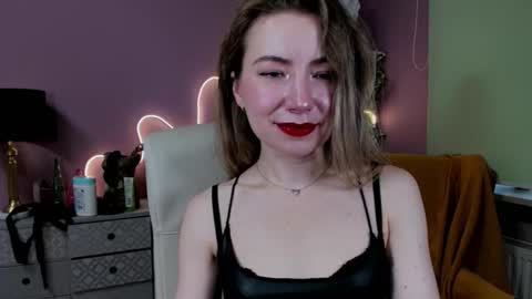 Mia online show from 9, 10, 2025