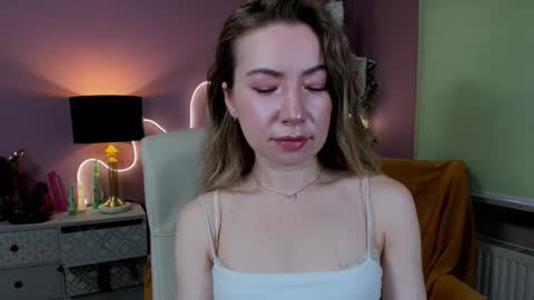 Mia online show from 26, 10, 2025