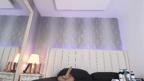 Snapshot of mia_medina chatting on 24, 7, 2026 online show from 24, 7, 2026