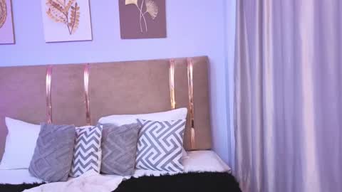 Mia online show from 15, 3, 2026