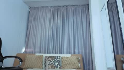 Mia online show from 27, 5, 2026