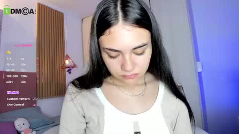 Mia Nevaeh - follow me online show from 15, 6, 2026