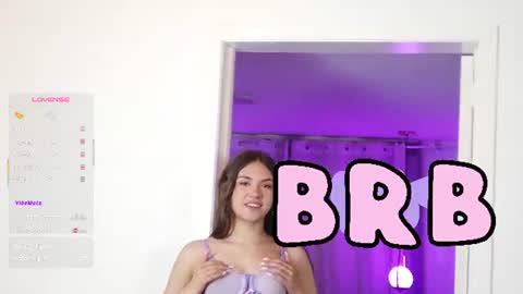 Mia Nevaeh - follow me online show from 6, 7, 2026