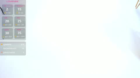 Snapshot of mia_pineda chatting on 25, 12, 2024 Mariana online show from 25, 12, 2024