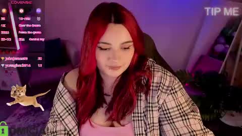 Snapshot of mia_r0ss chatting on 22, 7, 2026 Mia online show from 22, 7, 2026