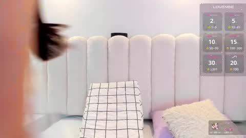 Mia online show from 21, 2, 2025